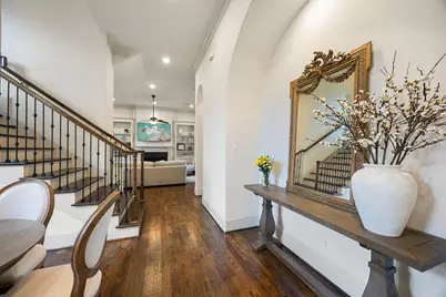 310 W Bell Street, Houston, TX 77019 - Photo 30