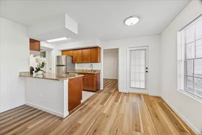 2750 Holly Hall Street #1516, Houston, TX 77054 - Photo 6