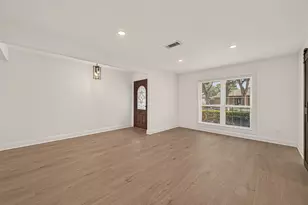 5946 Valkeith Dr, Houston, TX 77096 - Photo 6