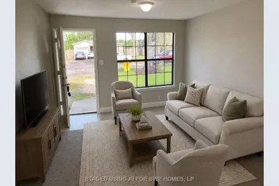 135 Huisache Street, Lake Jackson, TX 77566 - Photo 4