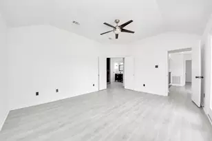 7842 Poitiers Dr, Houston, TX 77071 - Photo 12