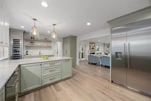 14722 River Forest Dr, Houston, TX 77079 - Photo 14