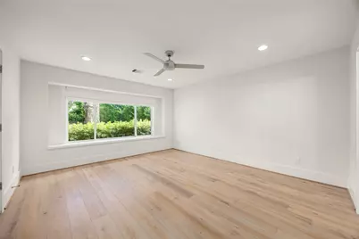 14722 River Forest Drive, Houston, TX 77079 - Photo 22