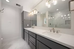 14722 River Forest Dr, Houston, TX 77079 - Photo 24