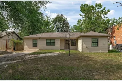 9033 Oak Knoll Lane, Houston, TX 77078 - Photo 1