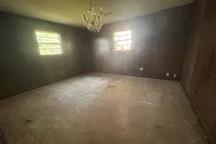 1439 W 5th St, Port Arthur, TX 77640 - Photo 6