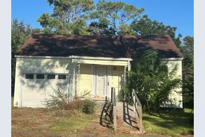 1439 W 5th Street, Port Arthur, TX 77640 - Photo 2