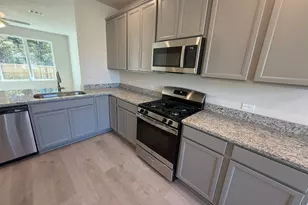 237 New Dawn Trail, Huntsville, TX 77320 - Photo 6