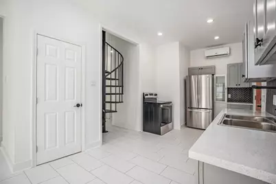 1809 19th Street, Galveston, TX 77550 - Photo 16