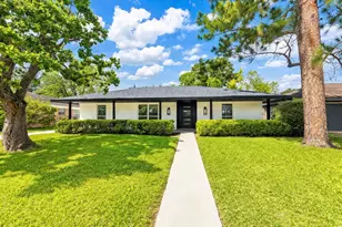 5642 Warm Springs Rd, Houston, TX 77035 - Photo 1