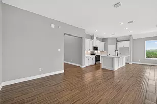 501 Oleander St, Prairie View, TX 77484 - Photo 10