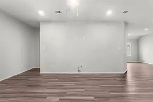 9257 Inland Leather Ln, Conroe, TX 77385 - Photo 18