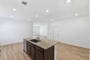 9010 Brazos Dr, Baytown, TX 77521 - Photo 14