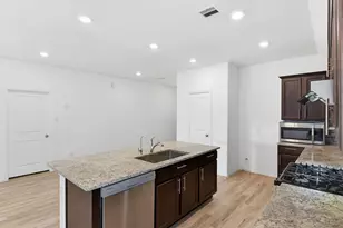 9010 Brazos Dr, Baytown, TX 77521 - Photo 12