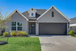 4930 Natchez Trce, Fresno, TX 77545 - Photo 1