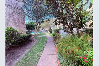 2800 Jeanetta Street #2402, Houston, TX 77063 - Photo 2