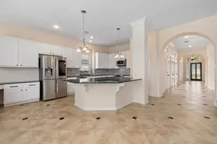 14222 Ingham Ct, Sugar Land, TX 77498 - Photo 8