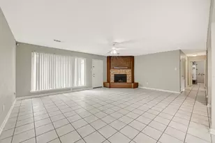 11451 Gracechurch Dr, Houston, TX 77066 - Photo 8