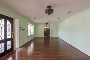 1535 W 25th St, Houston, TX 77008 - Photo 12