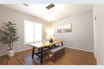 3339 Country Club Boulevard, Stafford, TX 77477 - Photo 6
