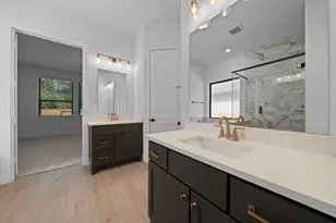 564 Tawny Rim Dr, Willis, TX 77318 - Photo 14