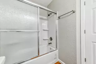 4907 Green Willow Ln, Dickinson, TX 77539 - Photo 18