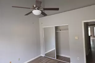 2425 Holly Hall St, Houston, TX 77054 - Photo 16