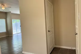 8327 Cassidy Creek Ct, Houston, TX 77095 - Photo 4