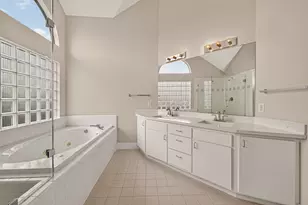 5653 Pine St, Houston, TX 77081 - Photo 22