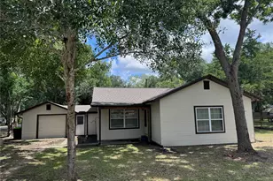 7903 Church St, Needville, TX 77461 - Photo 2