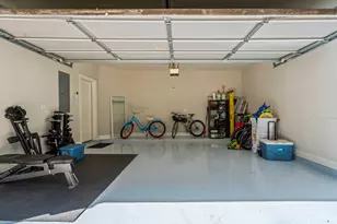 955 Saint Augustine St, Houston, TX 77023 - Photo 26