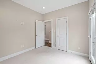 955 Saint Augustine St, Houston, TX 77023 - Photo 20