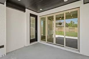 12935 Soaring Frst Dr, Conroe, TX 77302 - Photo 16