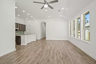 12935 Soaring Frst Dr, Conroe, TX 77302 - Photo 8