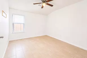 16715 Bending Creek Ln, Friendswood, TX 77546 - Photo 16