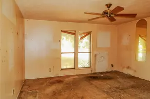 10034 Sageglow Dr, Houston, TX 77089 - Photo 6