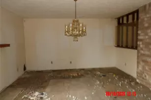 10034 Sageglow Dr, Houston, TX 77089 - Photo 6