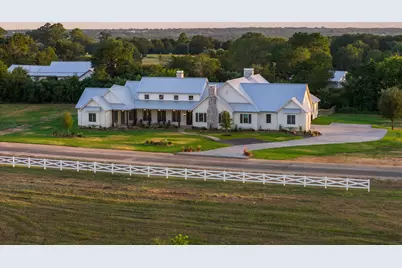 115 Reserve Way, Round Top, TX 78954 - Photo 2