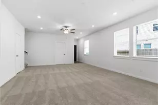 13738 Olympic River Ln, Iowa Colony, TX 77583 - Photo 6