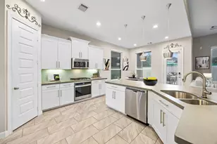843 Butterfly Garden Trail, Richmond, TX 77406 - Photo 12
