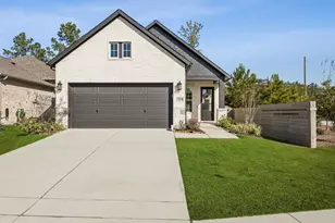 15611 Red Panda Rd, Conroe, TX 77302 - Photo 2