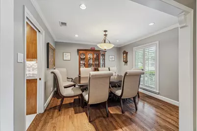 9006 Bonhomme Road, Houston, TX 77074 - Photo 6