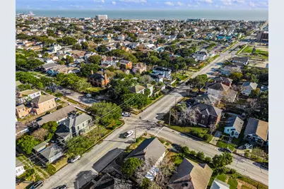 3902 Bernardo De Galvez #B, Galveston, TX 77550 - Photo 2