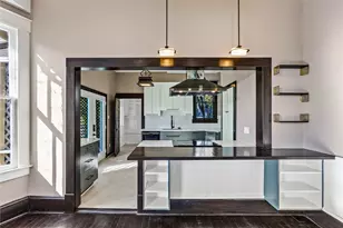 3902 Bernardo De Galvez, Galveston, TX 77550 - Photo 10