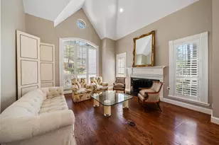 22 Royal Dalton Cir, Conroe, TX 77304 - Photo 10