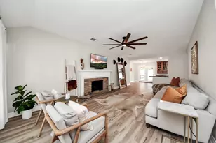 2605 Shady Bend Dr, Pearland, TX 77581 - Photo 4