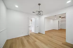 2502 Riverlawn Dr, Kingwood, TX 77339 - Photo 10