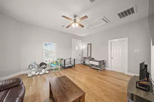 3403 Ursuline St, Galveston, TX 77550 - Photo 26