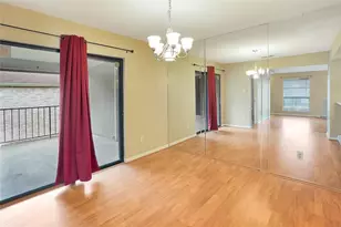 8100 Cambridge St, Houston, TX 77054 - Photo 12