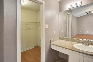 8100 Cambridge St, Houston, TX 77054 - Photo 16